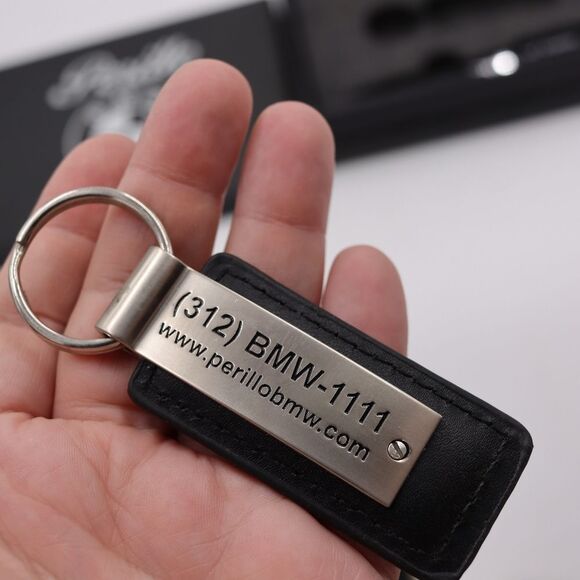 BMW Key Chains and Pen Gift Set OEM Collectable Set New in Box - Picture 4 of 8